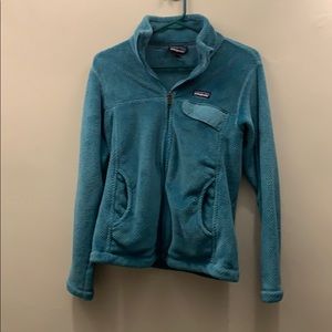 Women’s Patagonia fleece jacket